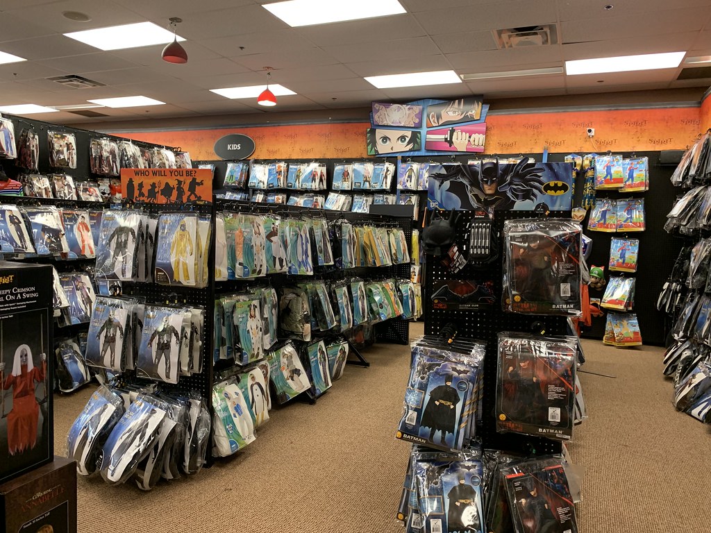 Spirit Halloween interior a photo on Flickriver