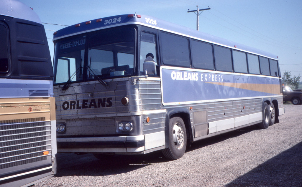 16532T Autocars Orleans Express 3024 Riviere du Loup … Flickr