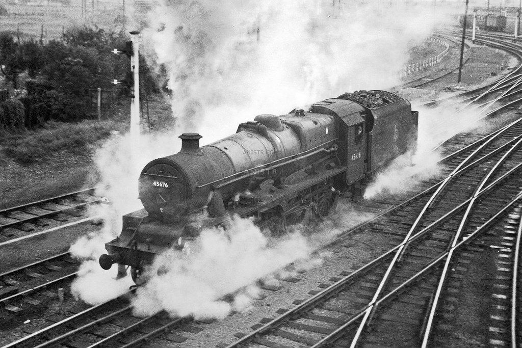 45676 Codrington,, Jubilee Class No 45676 CODRINGTON comes… Flickr