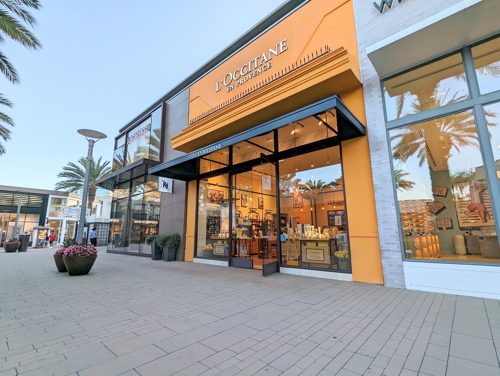 UTC Mall 8222 (35) David Valenzuela Flickr