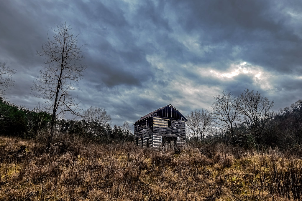 Log House on Ellison Ridge Monroe County, WV. Bob Bell Flickr