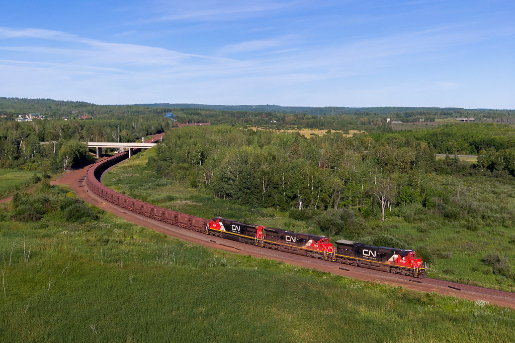 CN 2000 + 2016 + 2010 pass Biwabik MN working a Two Harbor… Flickr
