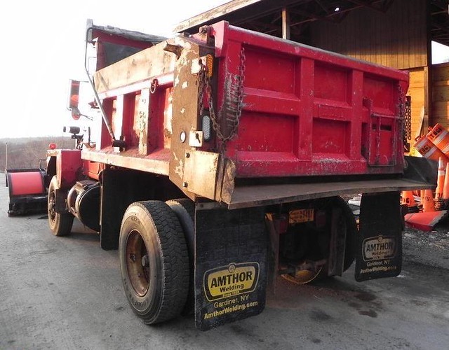 Town of Gardiner, NY 1986 Mack RD685P dumpplow_2 Engine … Flickr