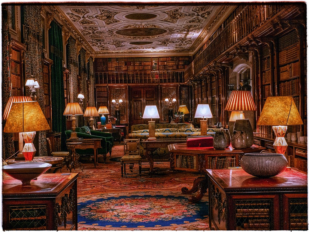 The Great Library, Chatsworth The Library inside Chatswort… Flickr