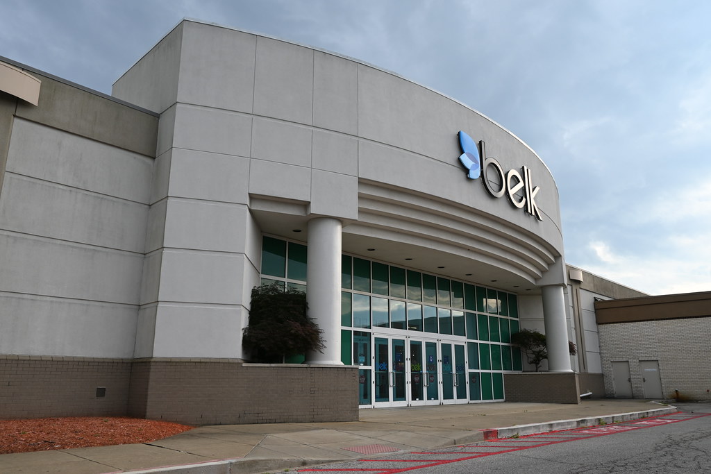 Belk Grand Central Mall Vienna WV gameking3 Flickr