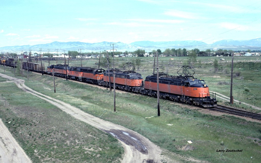 MILW Three Forks, MT After doing set outs, pickups and add… Flickr