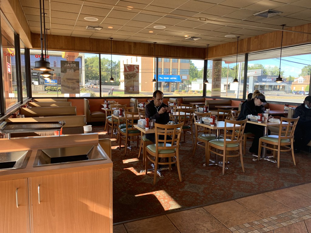 Arby's interior Arby's 123 (2,160 square feet) 5900 West … Flickr