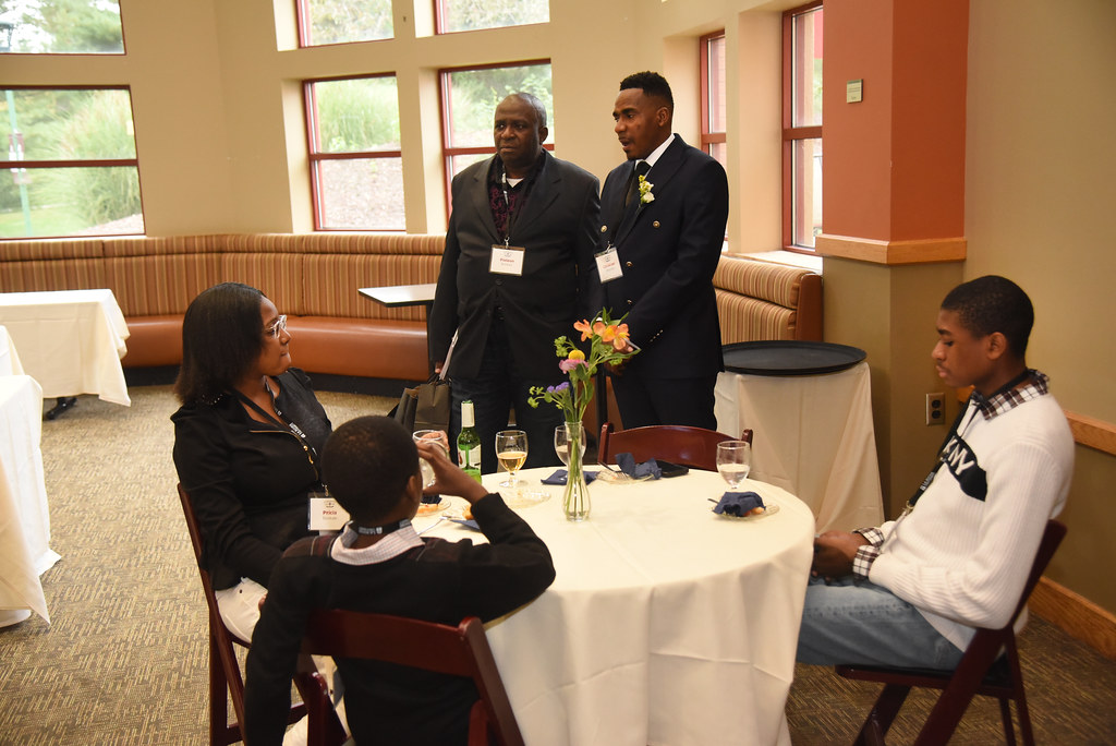 Distinguished_Alumni2022051 La Roche University Alumni Flickr