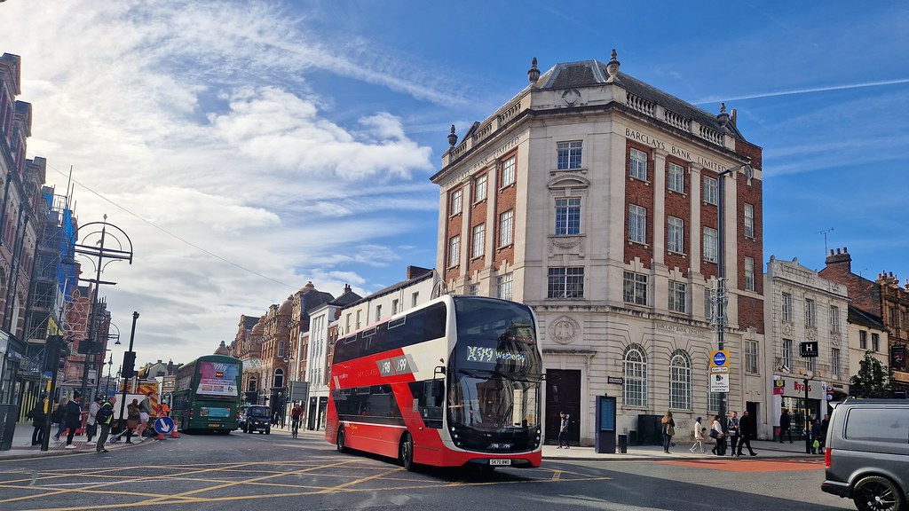 Leeds Working the X99 Wetherby service taken over from Fir… Flickr