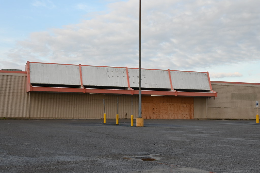 Kmart Marietta OH gameking3 Flickr