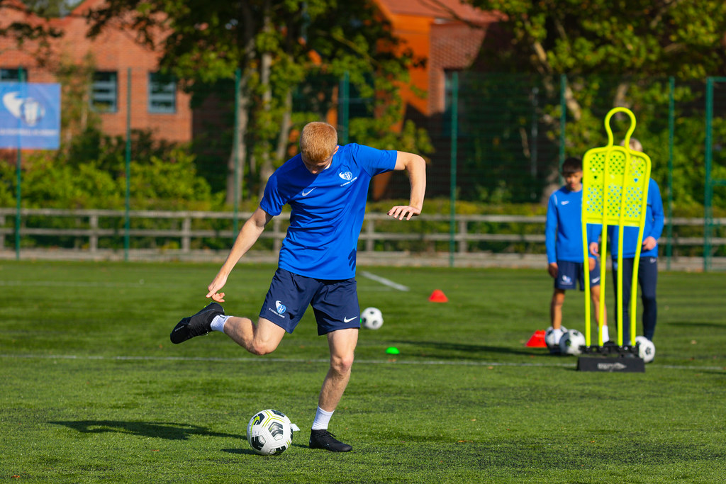 i2i Football Academy Training YORK, ENGLAND OCTOBER 11 … Flickr