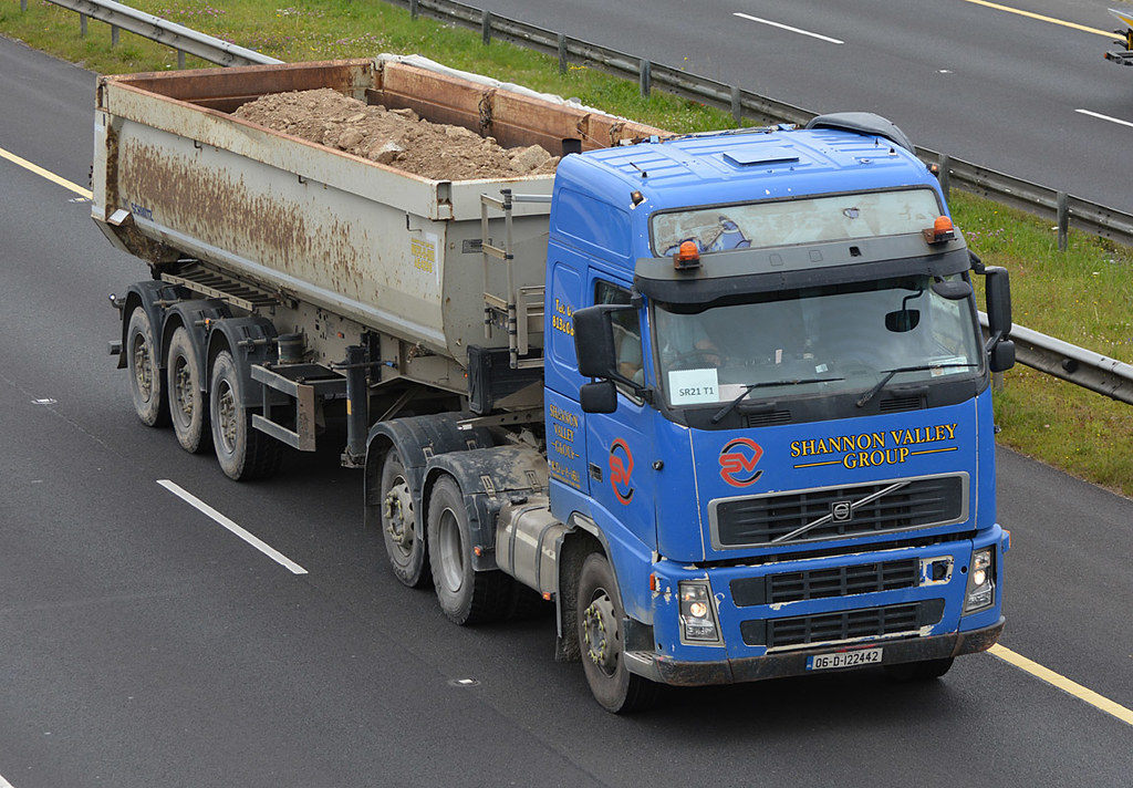 Shannon Valley Group 06 D 122442 M7 Near Newbridge 04/07/2… Flickr