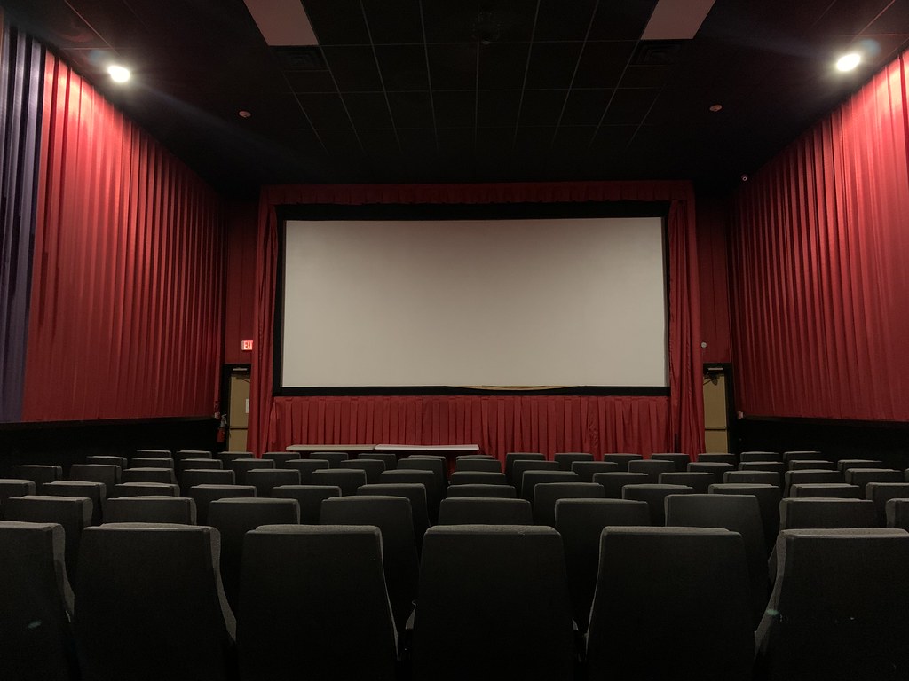 Halls Cinema 7 Theater 4 This is Theater 4 at Halls Cine… Flickr