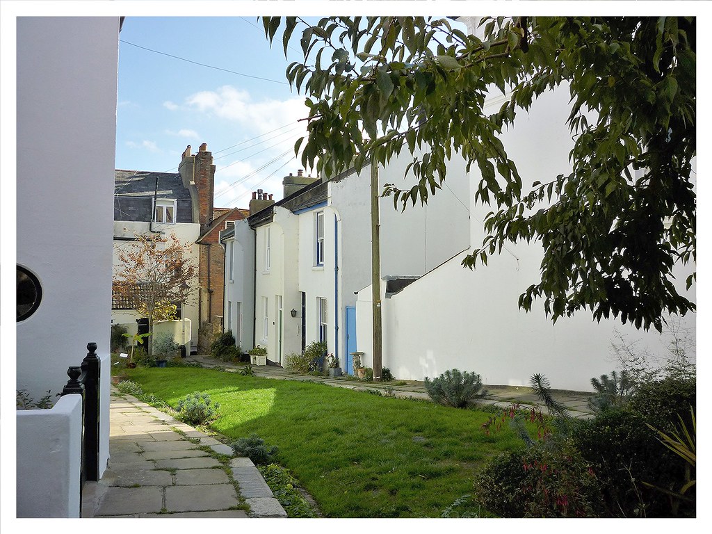 Swan Avenue 1. Old Town, Hastings. anthony allan Flickr