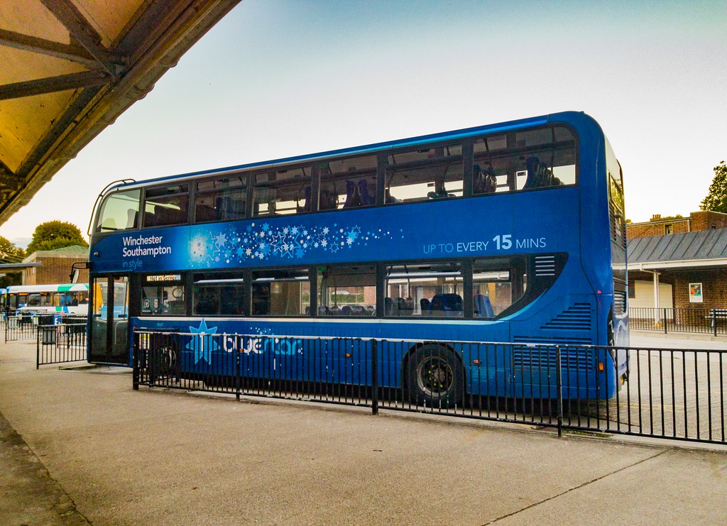 Bluestar 1641 1641 HF66 CFM ADL Enviro400 MMC Winchester… Flickr
