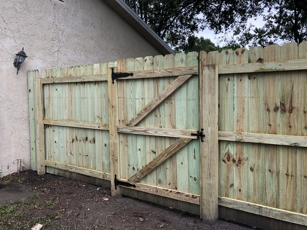 Wood Fences fence contractors near me Fence Company Near… Flickr