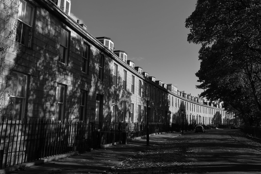 Bon Accord Crescent,Aberdeen_oct 22_16631 Alan Longmuir. Flickr