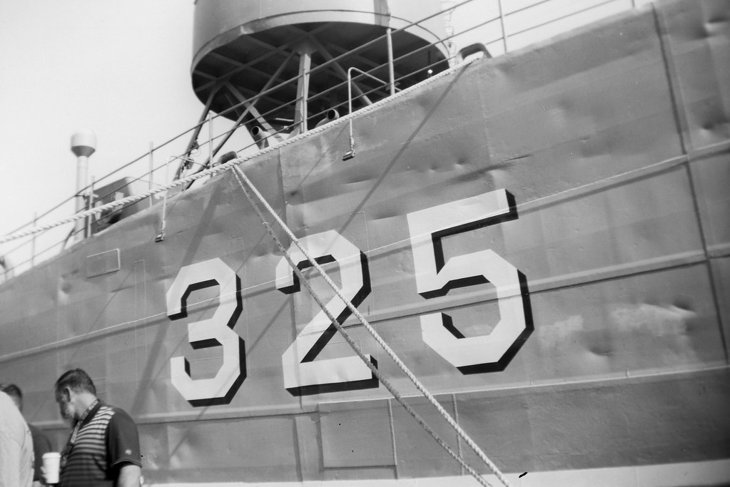 Ashland KY LST 325 Gar_Mc Flickr