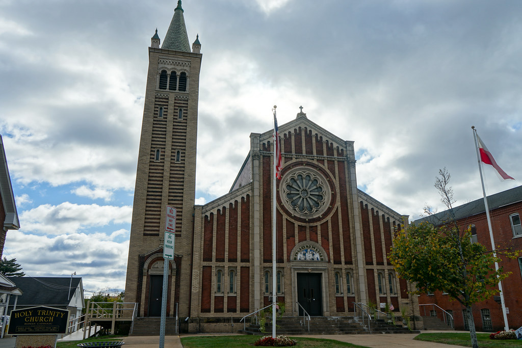 Holy Trinity Church Westfield, MA '19 Ozymandias Flickr