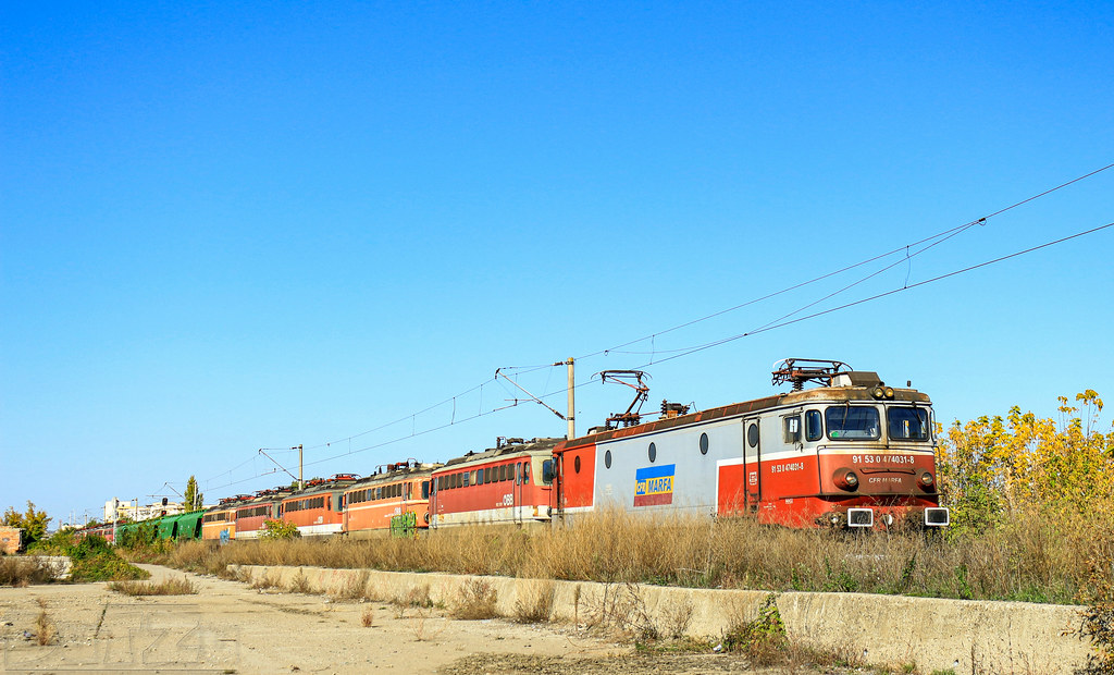 91 53 0 4740318 ROCFR MARFA Freight train arrived in Soc… Flickr