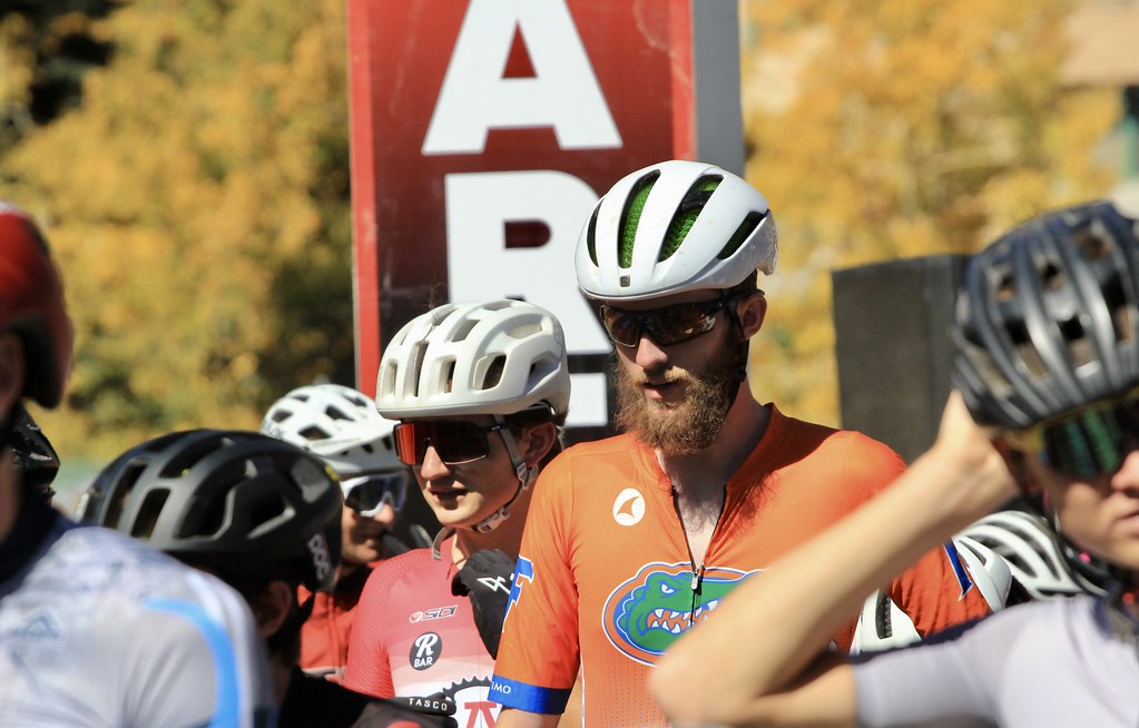 How Tall Is Jon B? Unveiling The Height Of The R&B Sensation