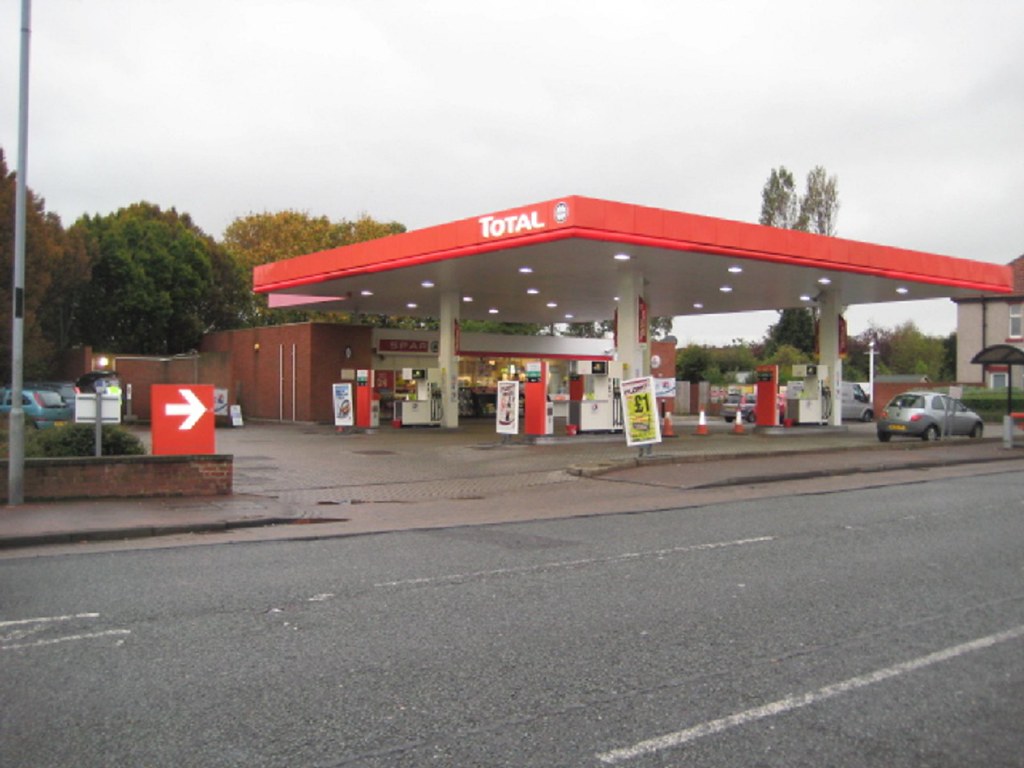 Sunderland, Durham Road service station, SR2 7PD, 141020… Flickr