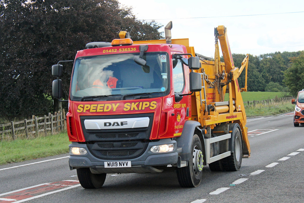 Speedy Skips, Gloucester WU19 NVV, DAF LF at Birdlip Flickr