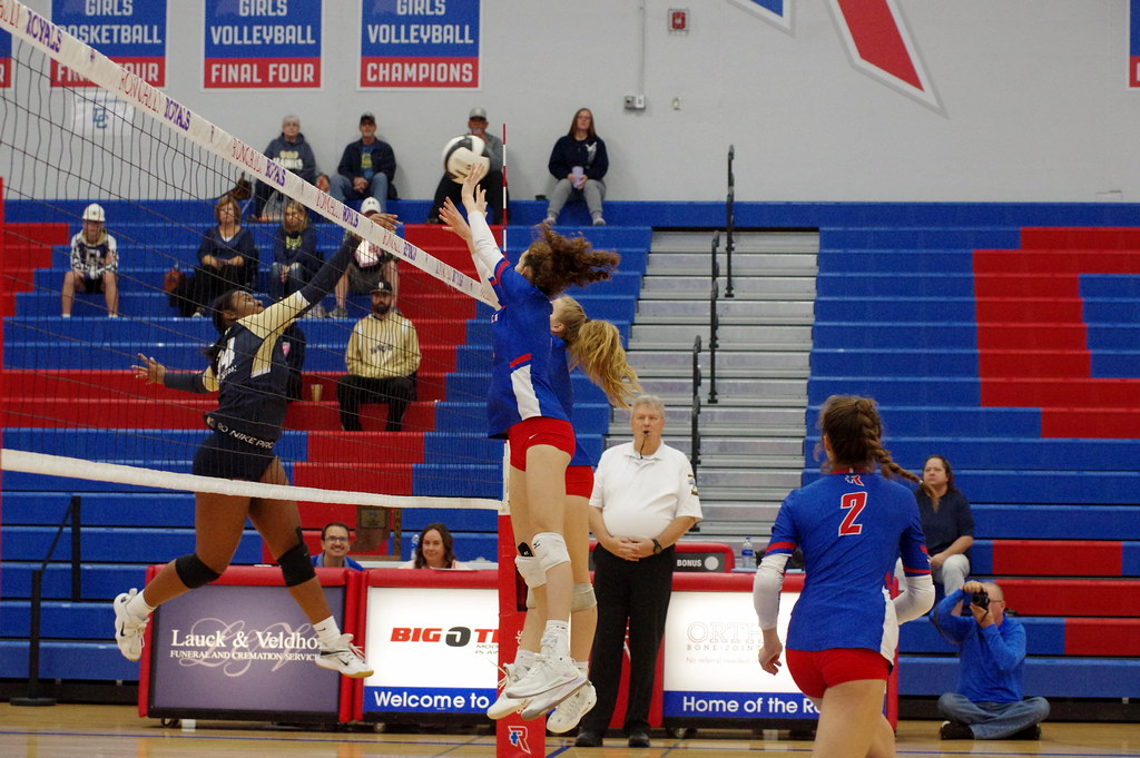Girls Volleyball vs Decatur Central 10/15/2022 Flickr