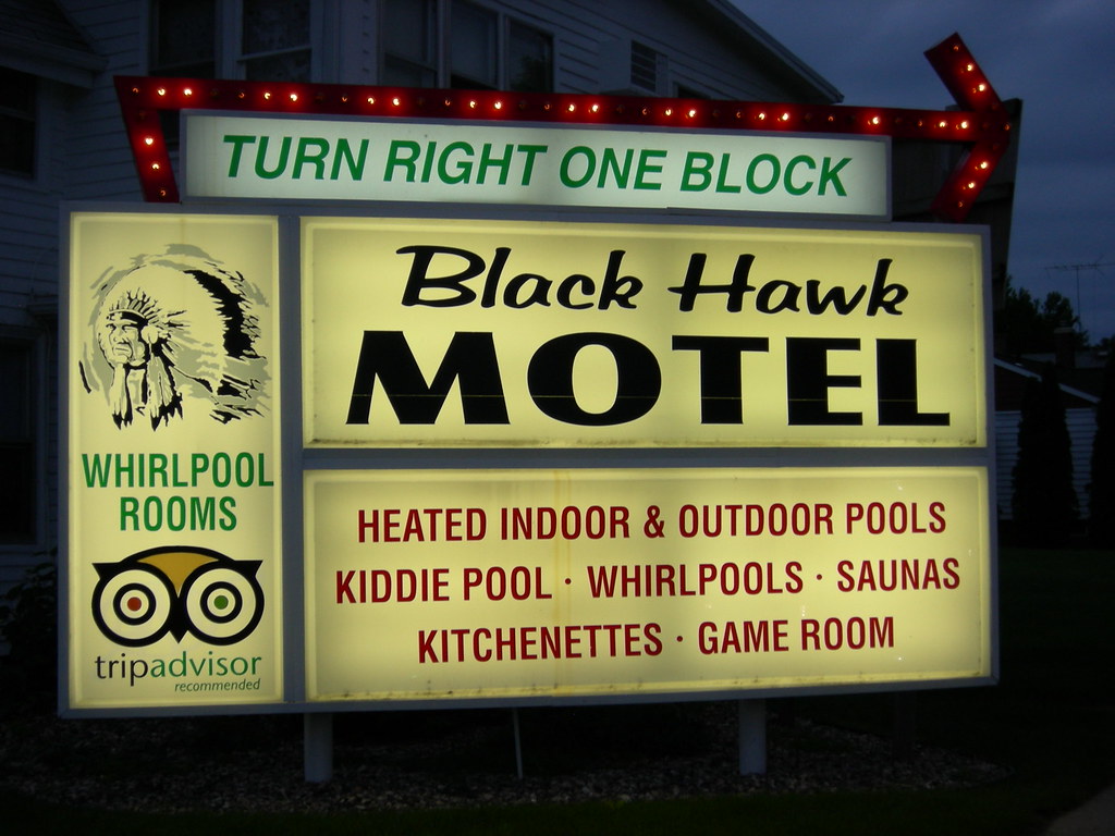 Black Hawk Motel Wisconsin Dells, WI. (6/21/2013) Kevin Flickr