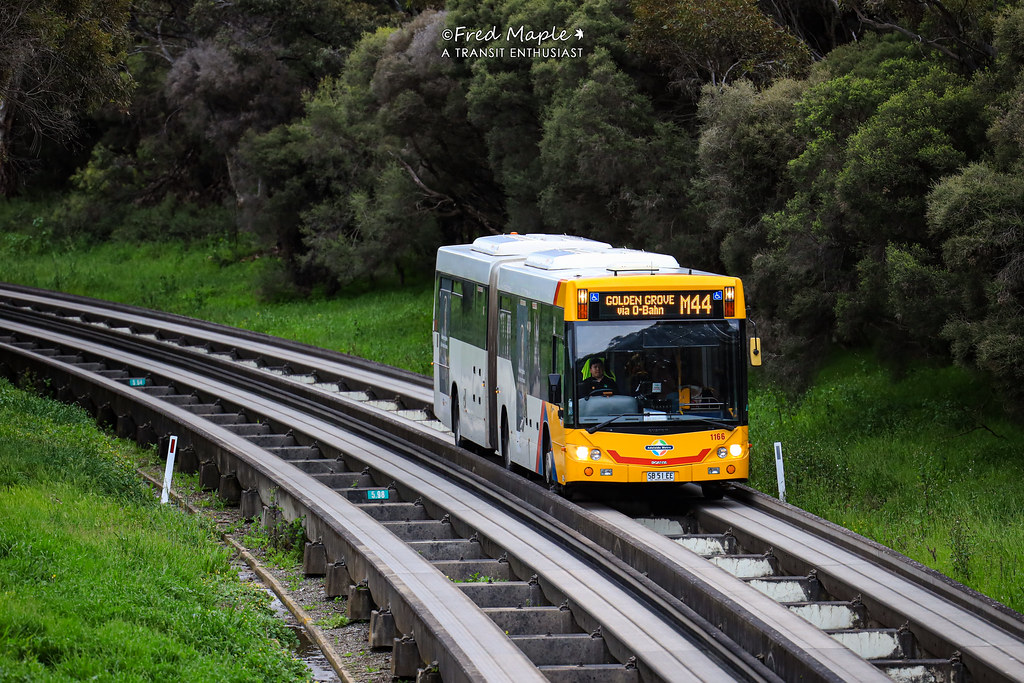 Adelaide Metro M44 Golden Grove TT 1166 (SB51EE), K320UA… Flickr