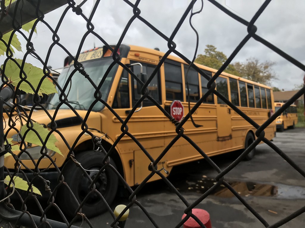 EX Niagara Falls Coach Lines 480 EXX Marion Central School… Flickr