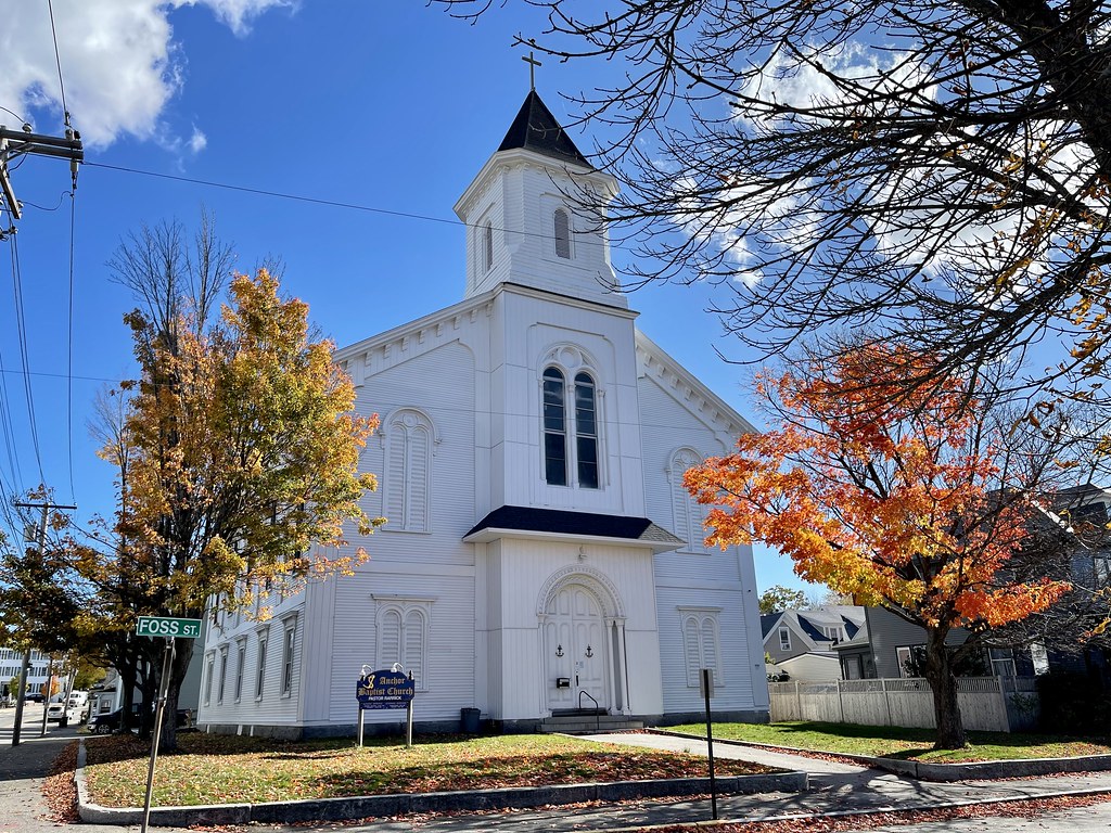 Anchor Baptist Church in Biddeford, Maine. devtmefl Flickr