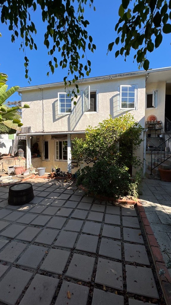 80Oct 19, 2022 180431z6Pu 3765 Elliott St, Point Loma,… Flickr