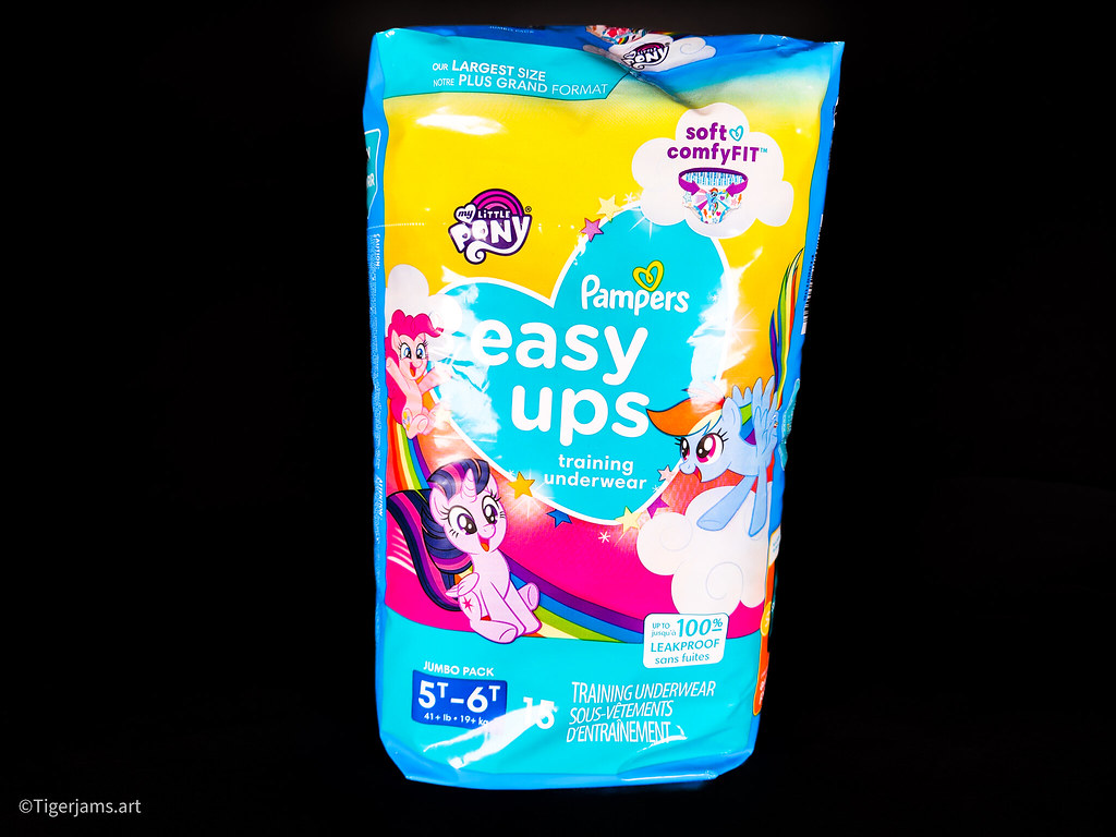 Pampers Easy Ups Training Pants 5T6T Unisex My Litt… Flickr