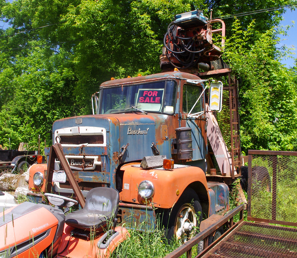 1971 Brockway 359 Truck Cortland, NY. May 2019. Log skidde… Flickr