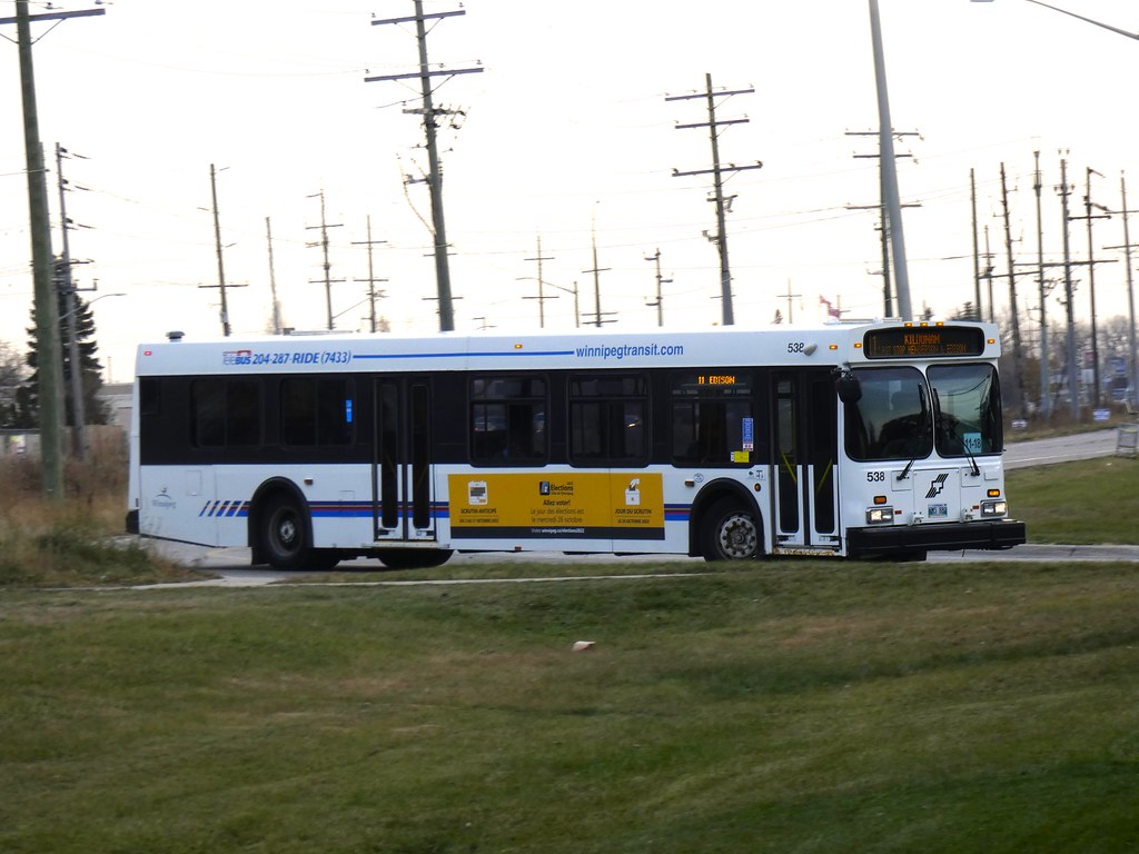 Winnipeg Transit 538 on Route 11 to Henderson & Edison Flickr
