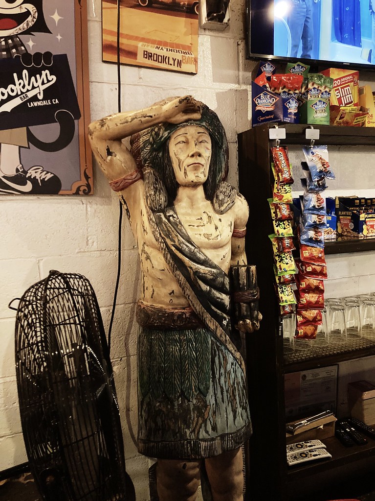 El Indio Brooklyn bar. Hawthorne California USA Frank Bustamante