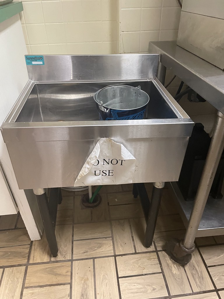 Laughlin AFB Oct 1921 Fit Bar, Silver Wings, Club XL, Cac… Flickr