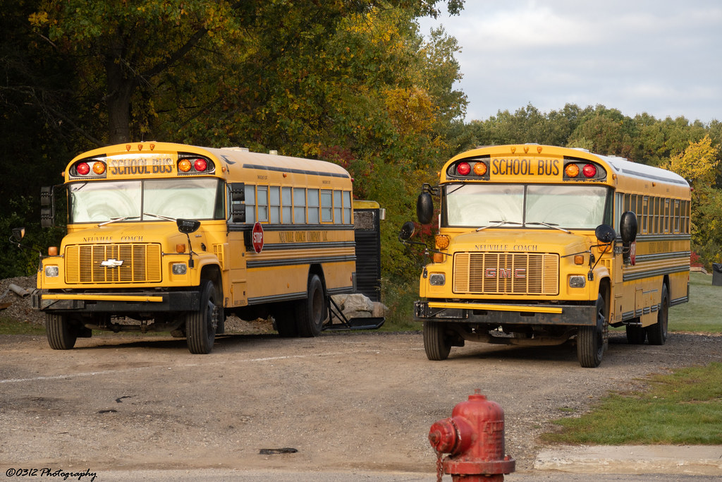 Neuville Coach Company LLC School Buses Neuville Coach Com… Flickr