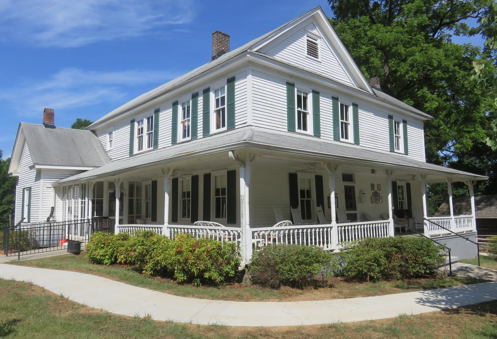 Fields PlaceVickery House (Dahlonega, The Fields… Flickr