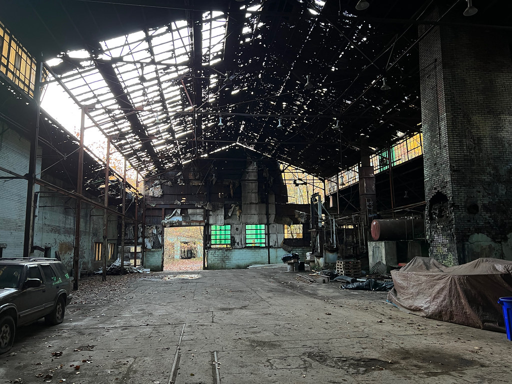 Other side of abandoned building Great Allegheny Passage … Flickr