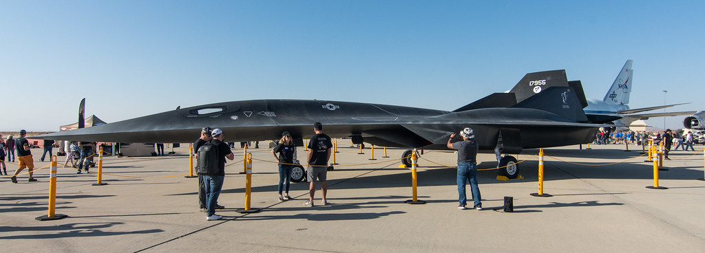 SR-72 Darkstar | Full size, but non-flying model designed by… | Flickr