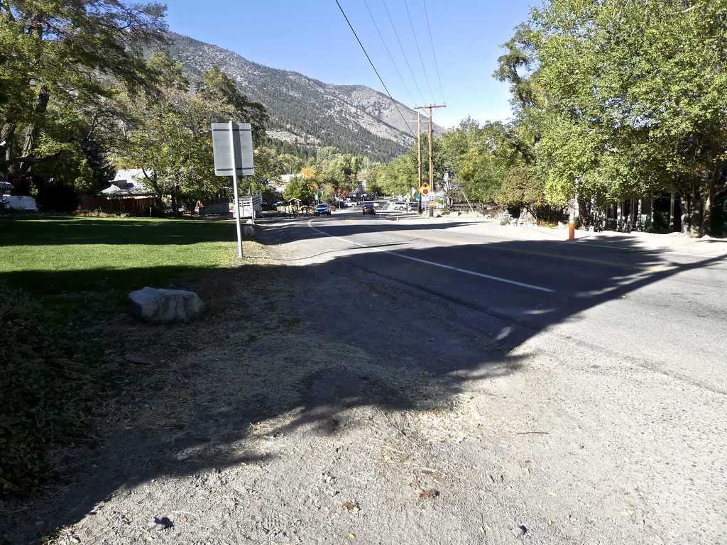 Looking East Jacks Valley Rd & Carson St. P1010460 Flickr