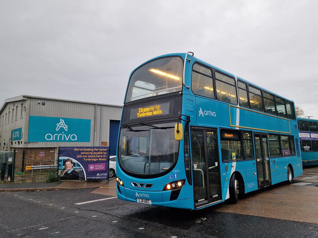 Arriva Tunbridge Wells, VDL DB300 Gemini 2, LJ11 AEC (6301… Flickr