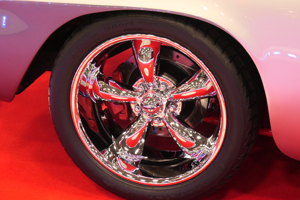 Coastal Virginia Car Show November 2021 1962 Corvette MisterQque