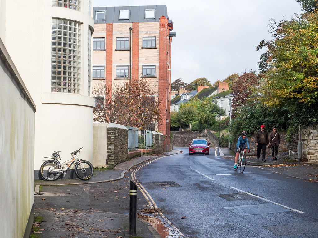 O6610089b Malpas Road in Truro, lady roadie heading out of… Flickr