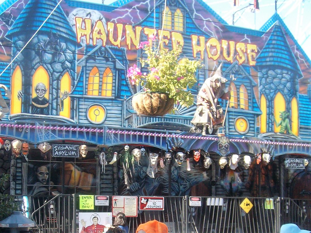 TEXAS STATE FAIR HAUNTED HOUSE SANYO DIGITAL CAMERA Creamy Pet Flickr