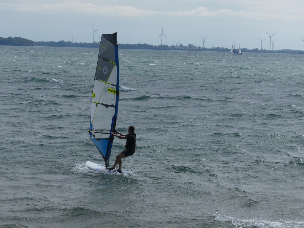 Windsurfing Kingston Lake Ontario (19) Please contact me i… Flickr