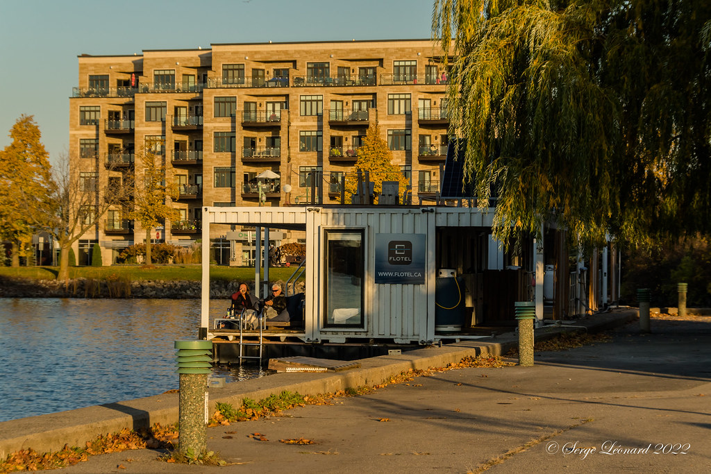 221022 Ville de Salaberry de Valleyfield Scène d'automne… Flickr