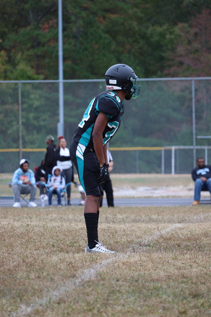 2022/10/24 Phoebus Woodside JV FB Woodside High School… Flickr